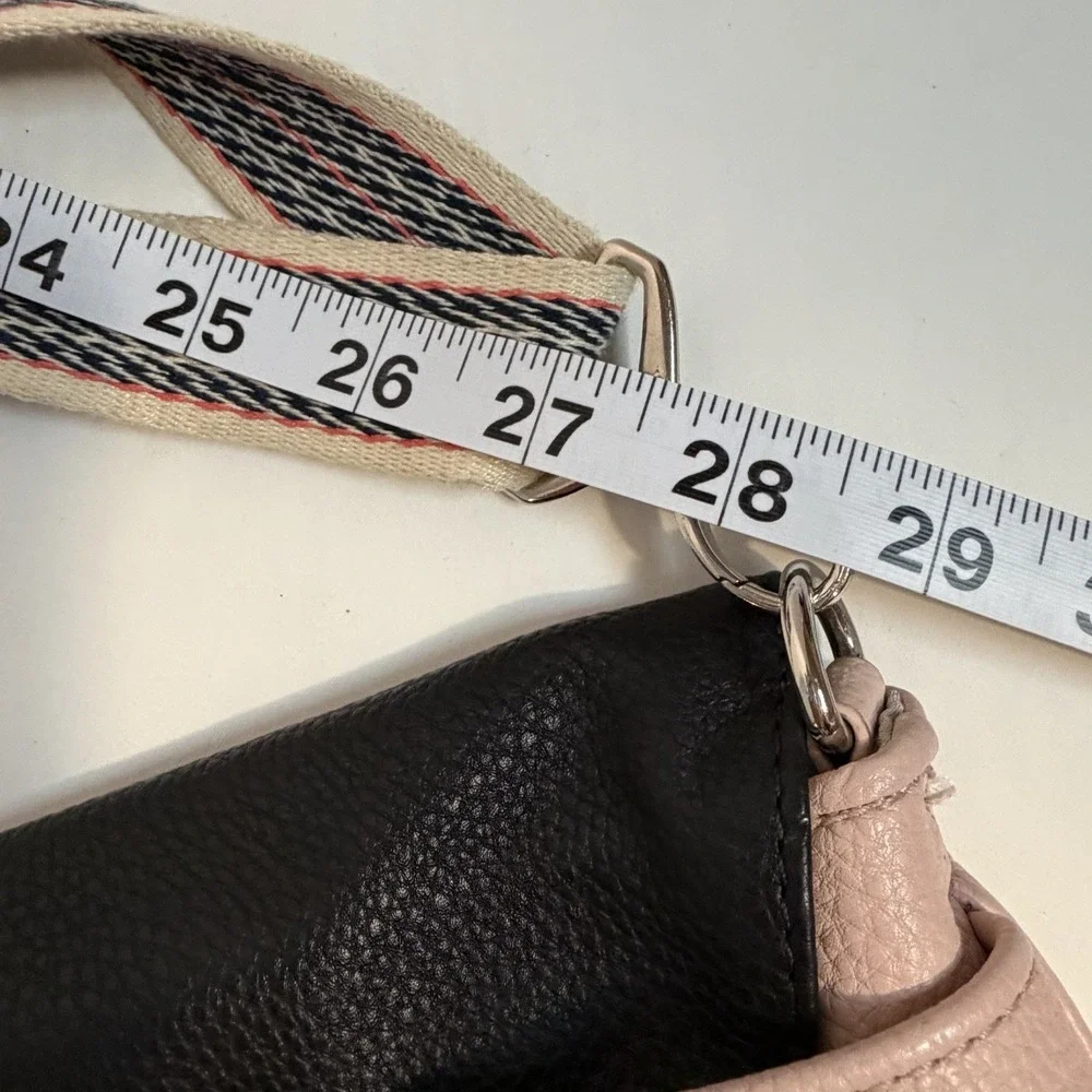 Thirty One Studio Clutch in Rose Blush Pebble Black Flap 